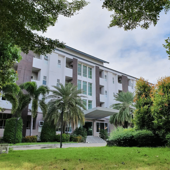 ที่พักสุรินทร์ โรงแรม ออร์คิด สุรินทร์ โรงแรมในสุรินทร์